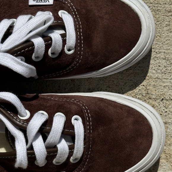 Vans Men's Chocolate Brown Suede Sneakers - Picture 1 of 8